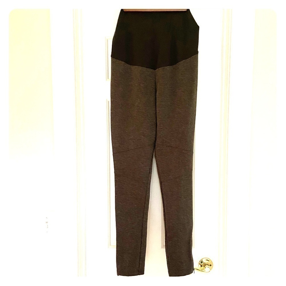 Liz Lange Maternity Grey Legging Comfy Pant Size Medium - Picture 4 of 7